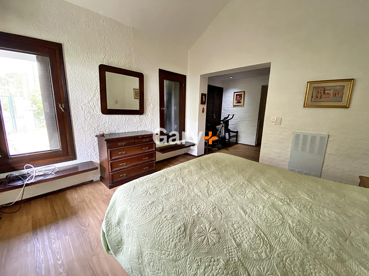 Casa ID.4276 - Magnífica casa en venta en Playa Mansa!!