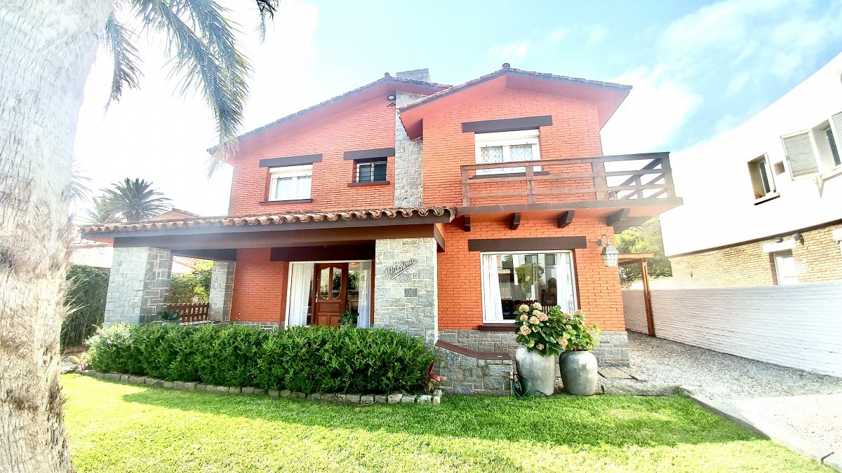 Espectacular Casa en Zona del Faro punta del este