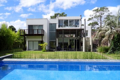 Casa moderna para disfrutar todo el año