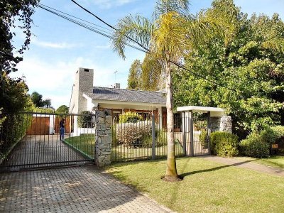 Casa en venta Punta Del Este 4 dormitorios