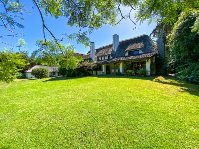 Casa en venta a pasos del Golf, Punta del Este