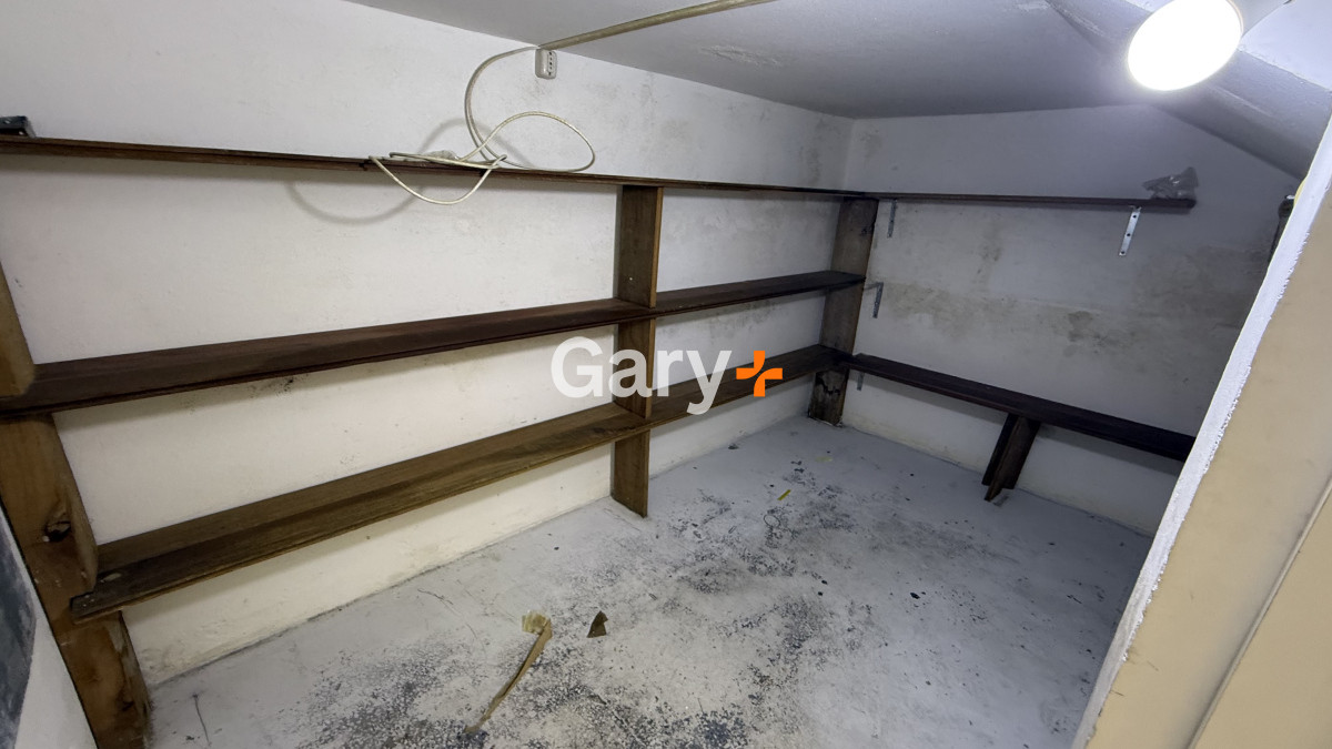 Local Comercial ID.27440 - Imperdible local comercial en Torre Gorlero