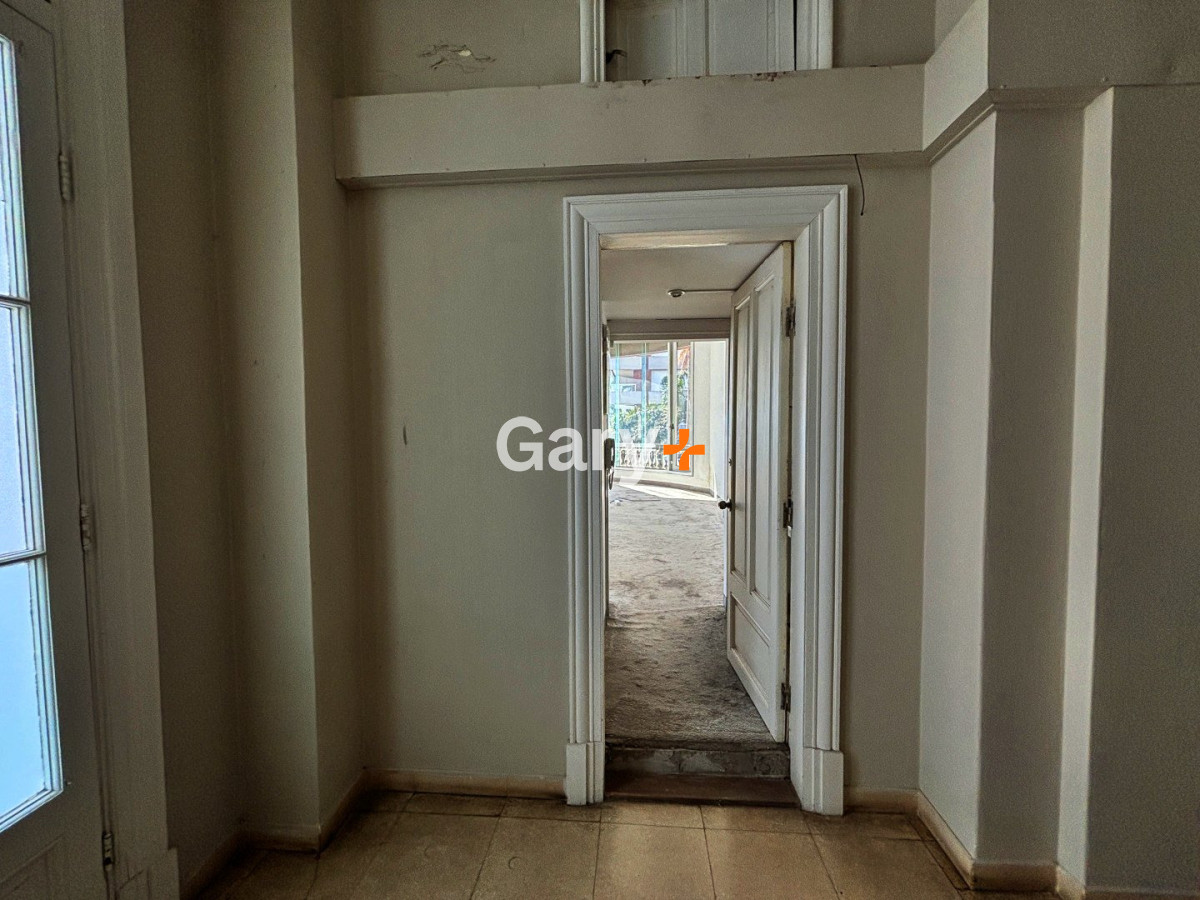 Local Comercial ID.29142 - Local en alquiler anual en calle 20 Fashion Road Punta del Este