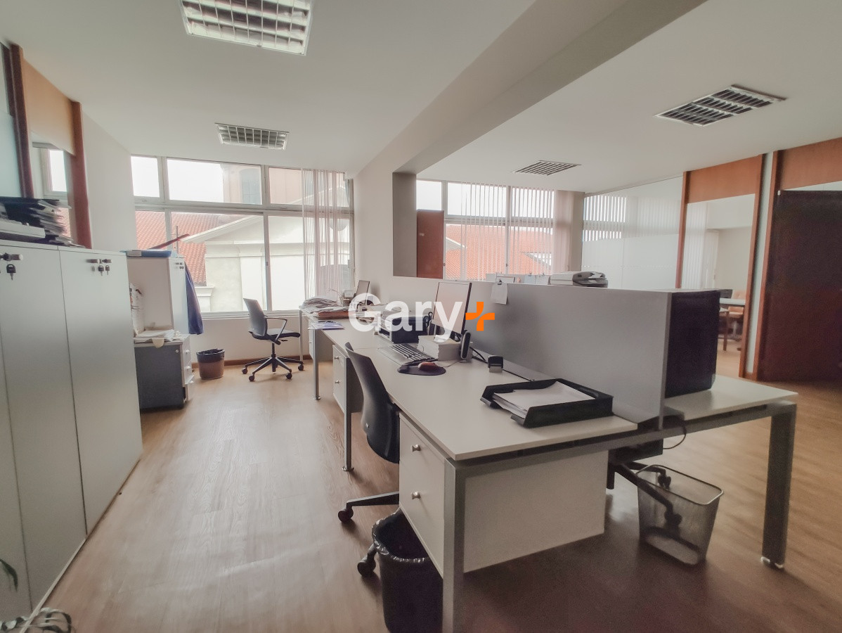 Local Comercial ID.6199 - Oficina en venta en Ciudad Vieja