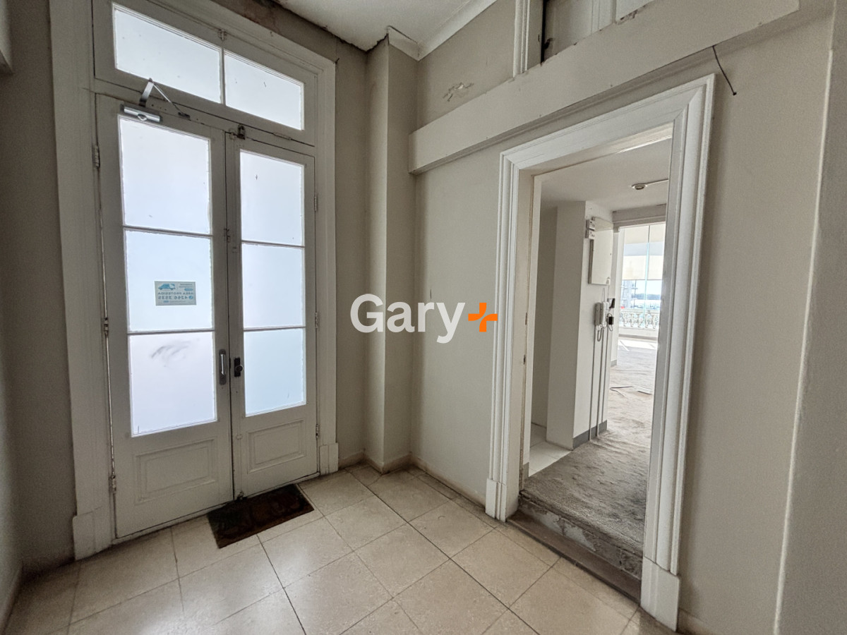 Local Comercial ID.29142 - Local en alquiler anual en calle 20 Fashion Road Punta del Este