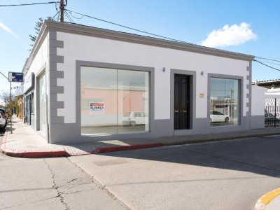 Local comercial en alquiler Maldonado