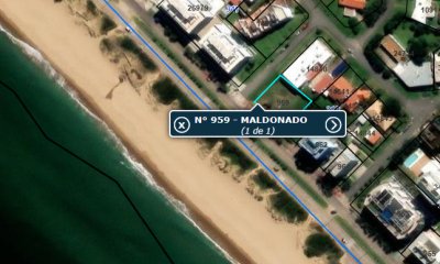 Terreno en venta en primera linea de playa mansa