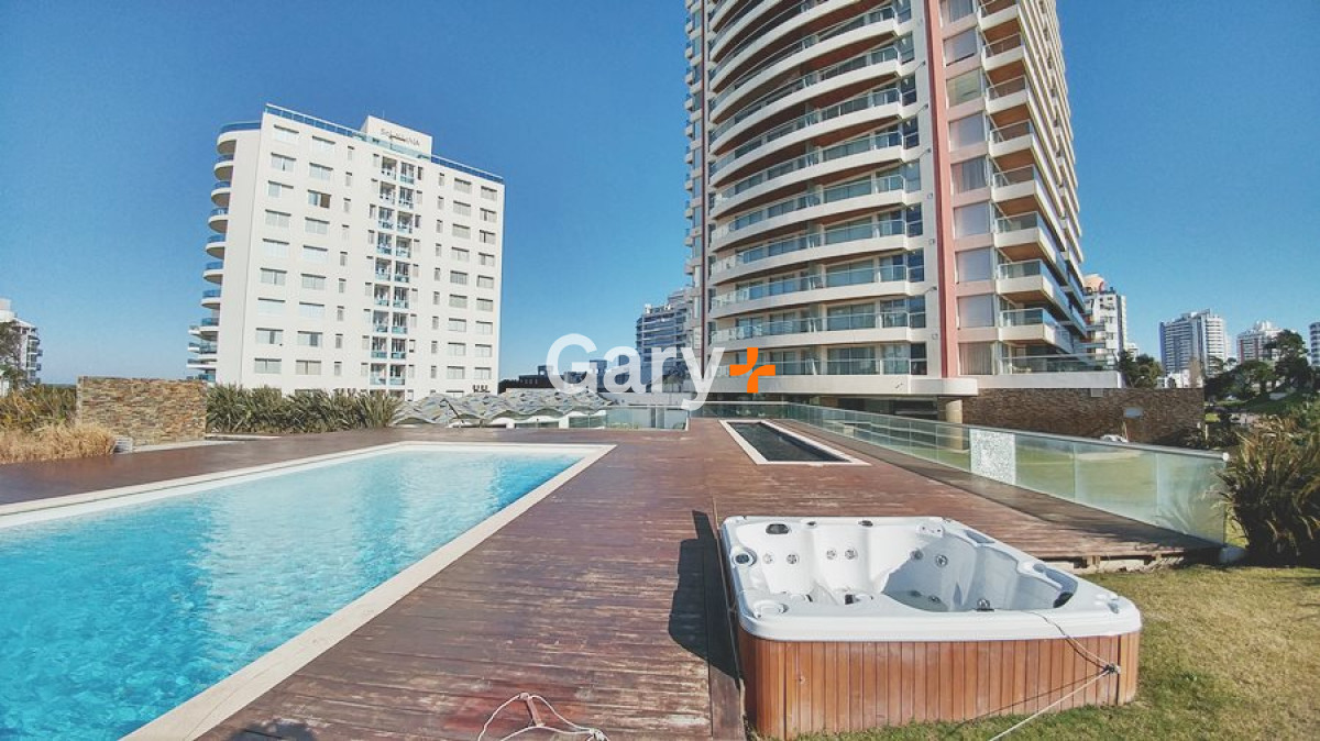 Apartamento ID.17122 - Punta del Este, 3 dormitorios con vista directa al mar