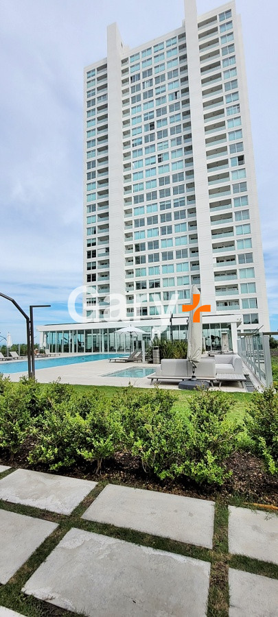 Apartamento ID.28402 - Apartamento 3 dormitorios y dependencia en venta en Punta del Este, Le Parc