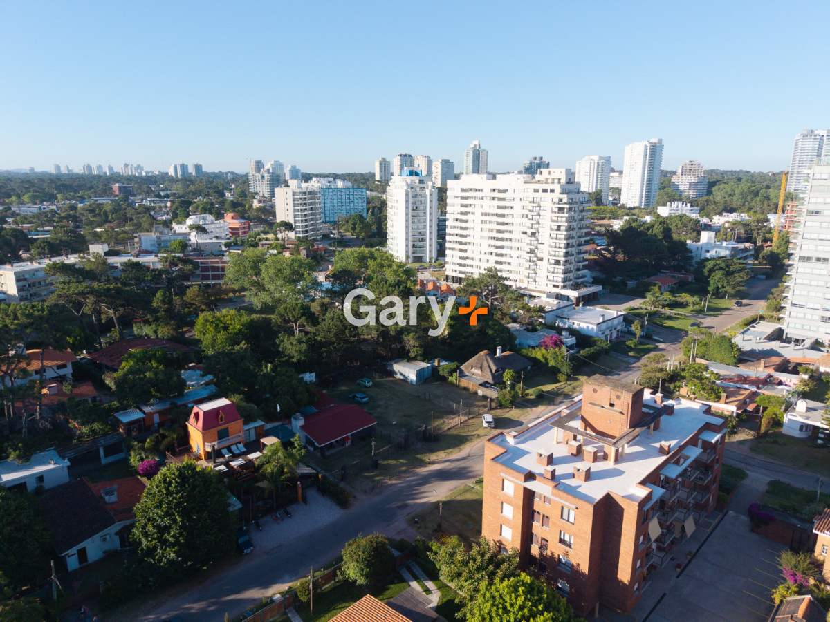 Apartamento ID.29048 - Apartamento en venta 3 dormitorios, en pozo, Punta del Este