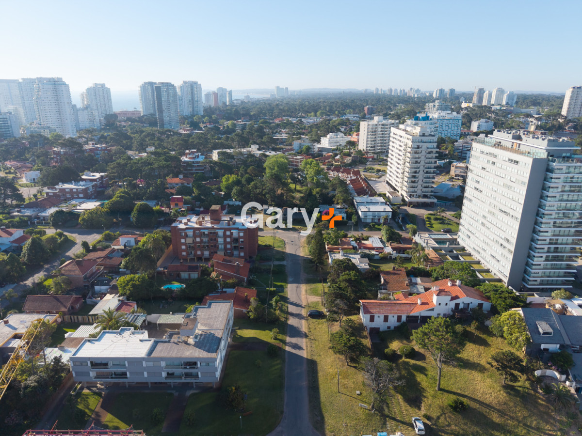 Apartamento ID.29048 - Apartamento en venta 3 dormitorios, en pozo, Punta del Este