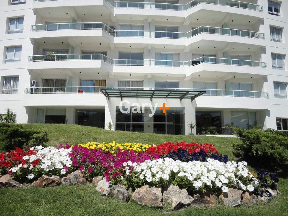 Apartamento ID.18797 - Botavara 2 dormitorios en Edificio con servicios!!!