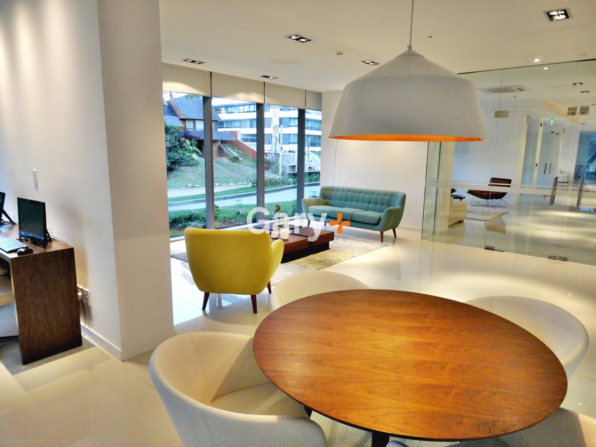 Apartamento ID.29391 - Apartamento de 2 dormitorios en venta en Playa Brava Punta del Este