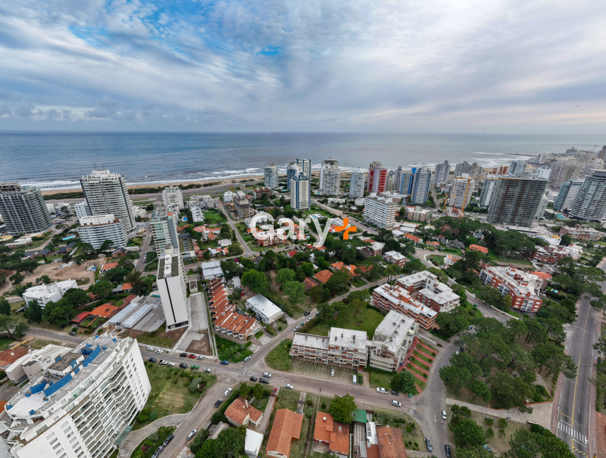 Apartamento ID.29048 - Apartamento en venta 3 dormitorios, en pozo, Punta del Este