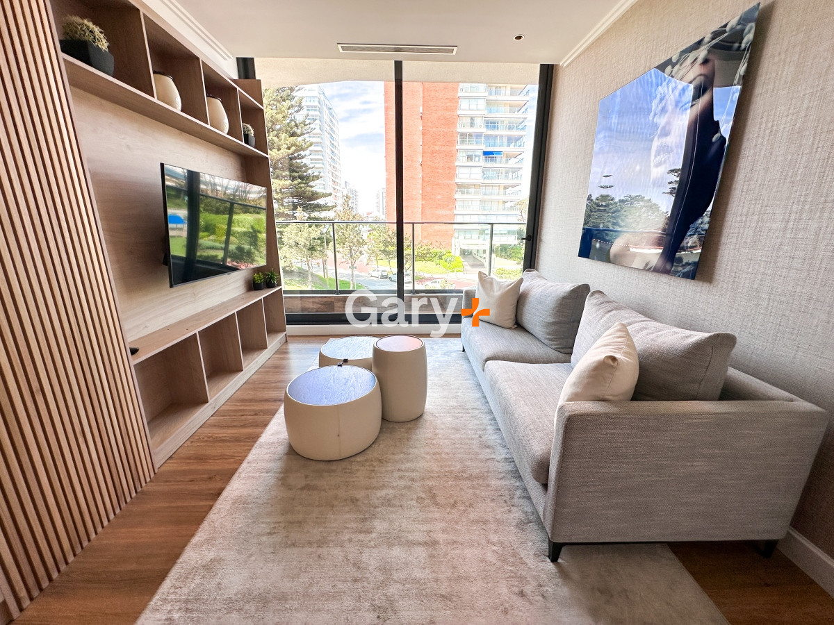 Apartamento ID.25161 - Apartamento de 3 dormitorios en venta en Punta del Este
