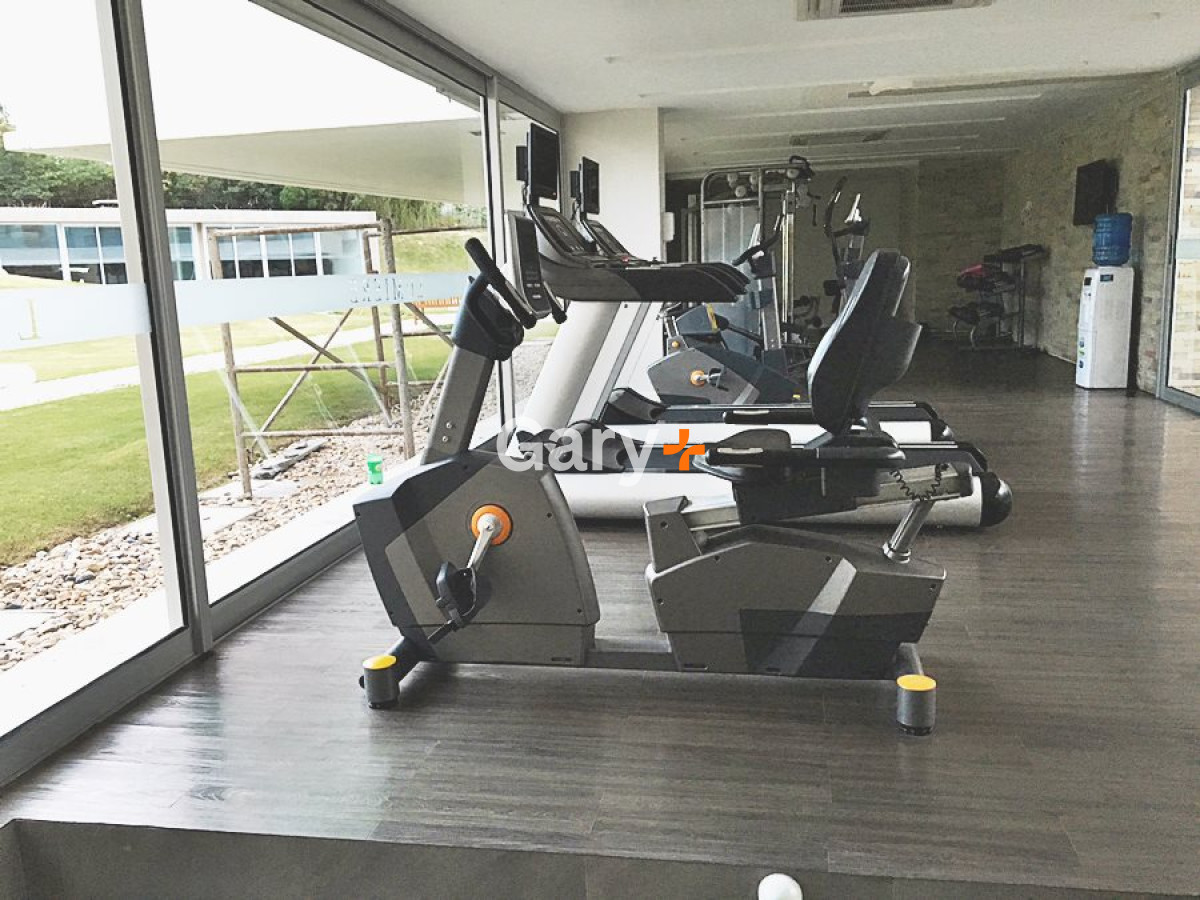 Apartamento ID.400 - Penthouse frente al mar, categoría y  punta del este