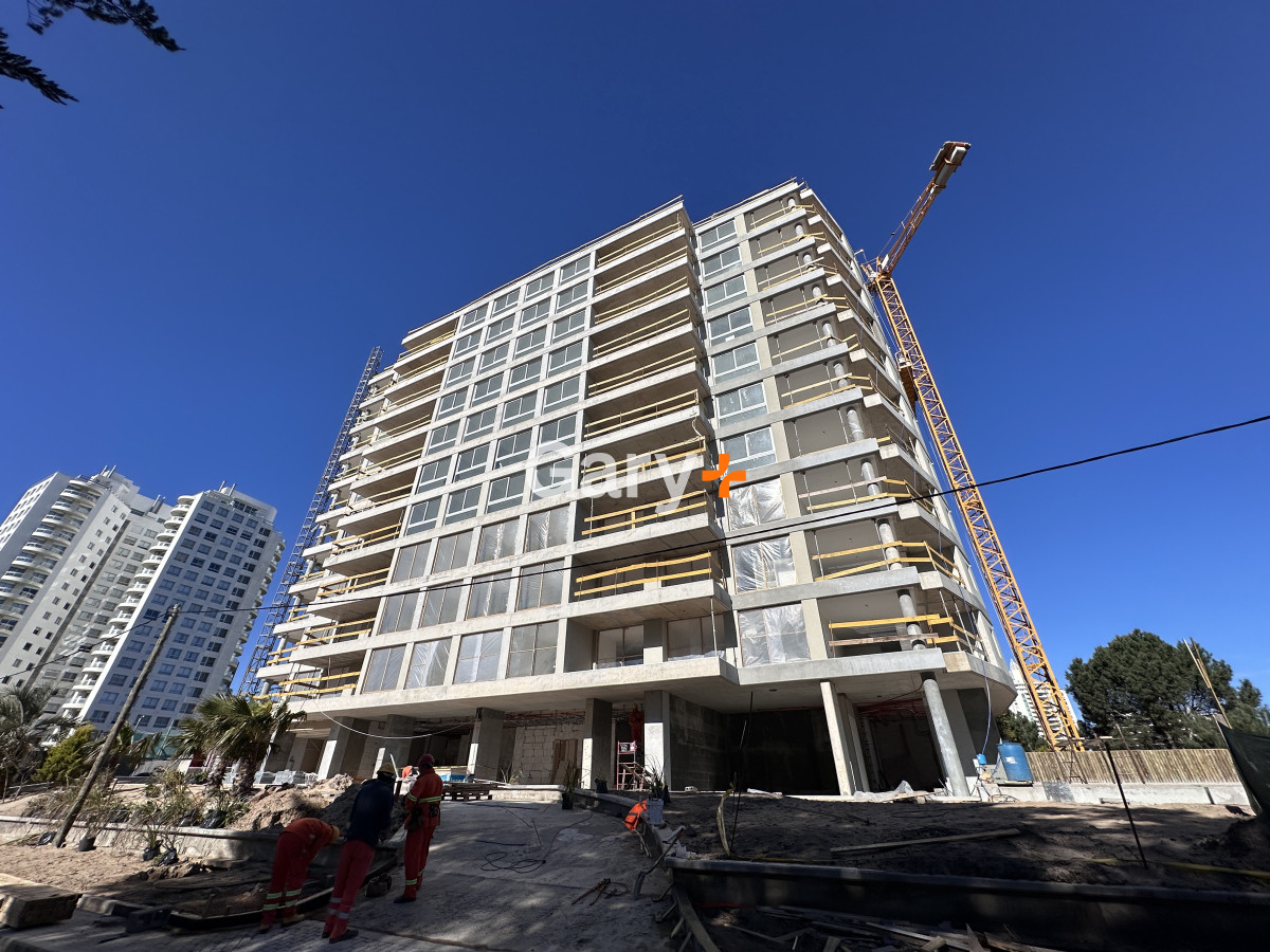 Apartamento ID.28534 - Apartamento en venta de 2 dormitorios en Punta del Este