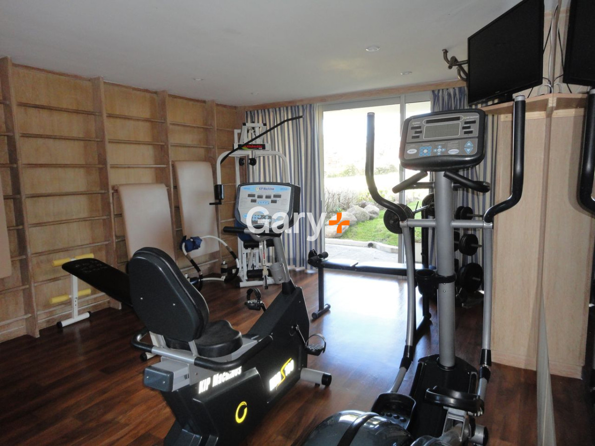 Apartamento ID.4562 - Apartamento en venta en Punta del Este,  Playa Mansa 2 dormitorios