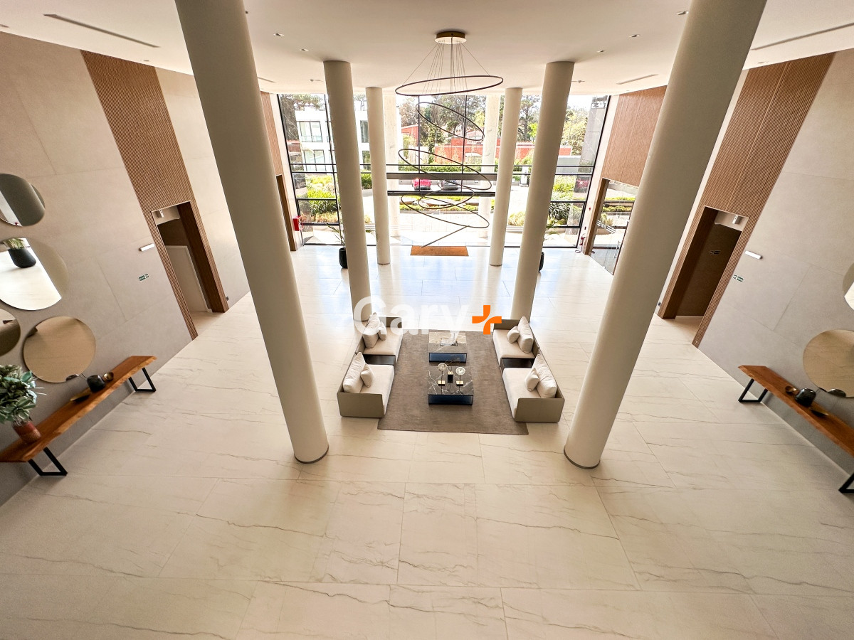 Apartamento ID.25161 - Apartamento de 3 dormitorios en venta en Punta del Este