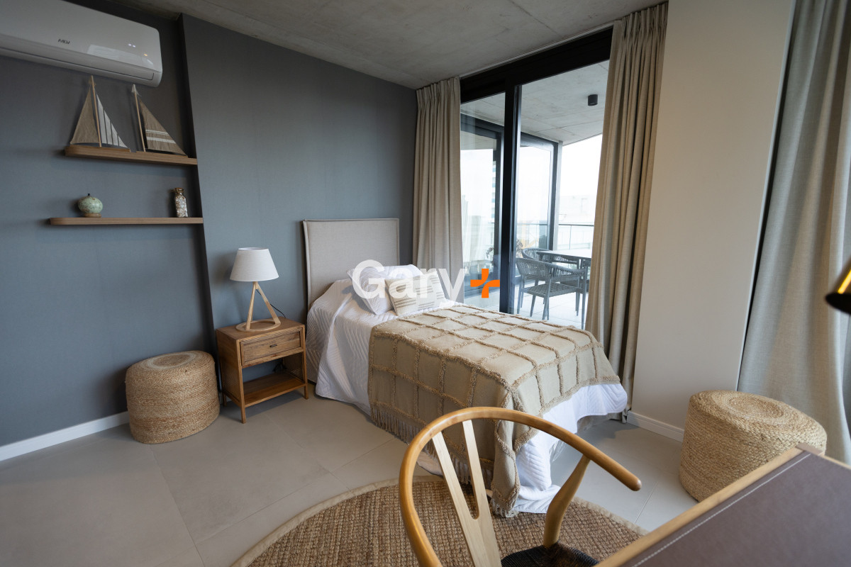 Apartamento ID.26446 - Apartamento de 3 dormitorios en venta, Playa Brava Punta del Este