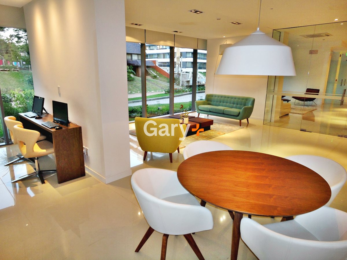 Apartamento ID.29391 - Apartamento de 2 dormitorios en venta en Playa Brava Punta del Este