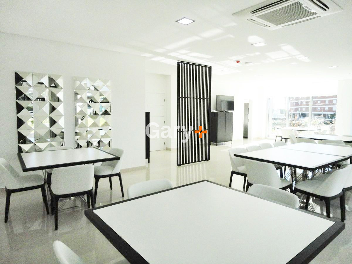 Apartamento ID.25310 - Apartamento en venta, 3 dormitorios en Punta del Este