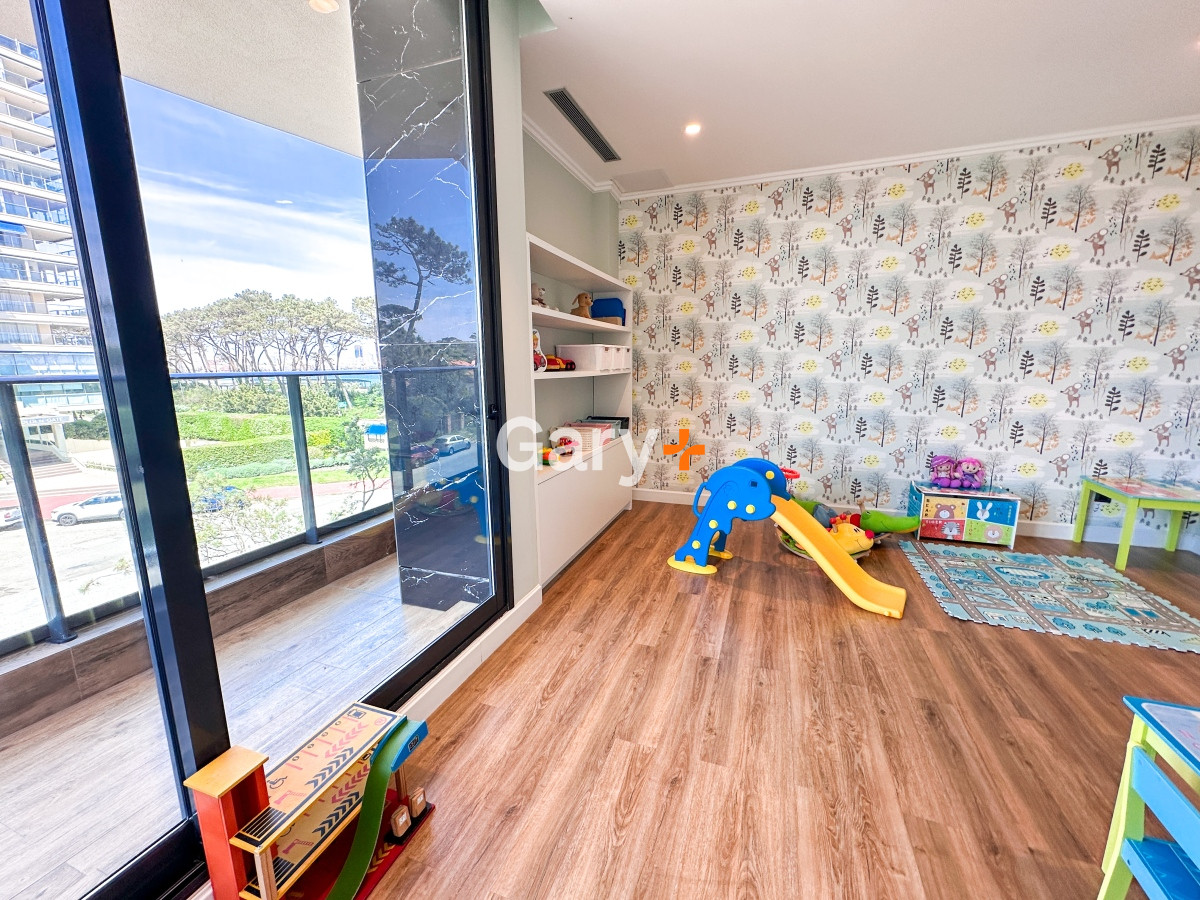 Apartamento ID.25161 - Apartamento de 3 dormitorios en venta en Punta del Este