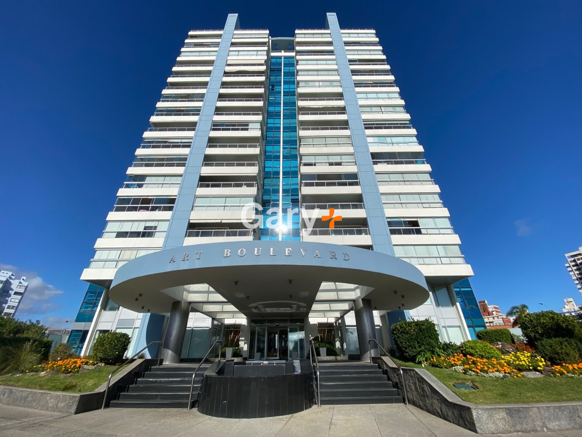 Apartamento ID.11510 - Apartamento 2 dormitorios en venta Península Punta del Este
