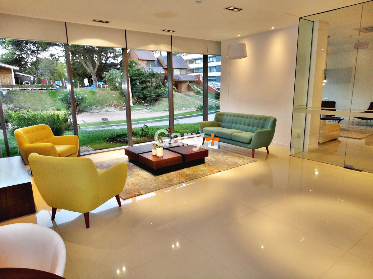 Apartamento ID.29391 - Apartamento de 2 dormitorios en venta en Playa Brava Punta del Este