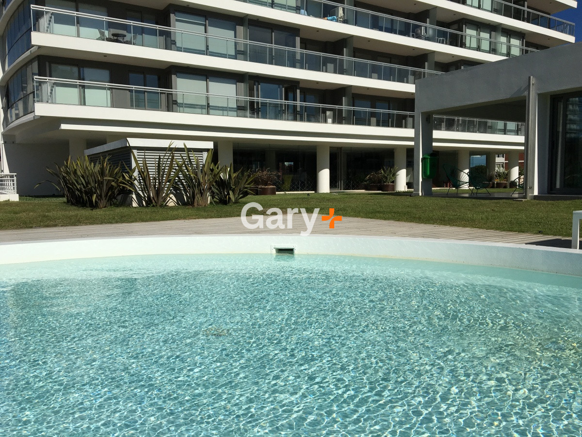 Apartamento ID.28799 - Apartamento de 1 dormitorio y medio en venta en Aidy Gril, Playa Brava y Mansa Punta del Este