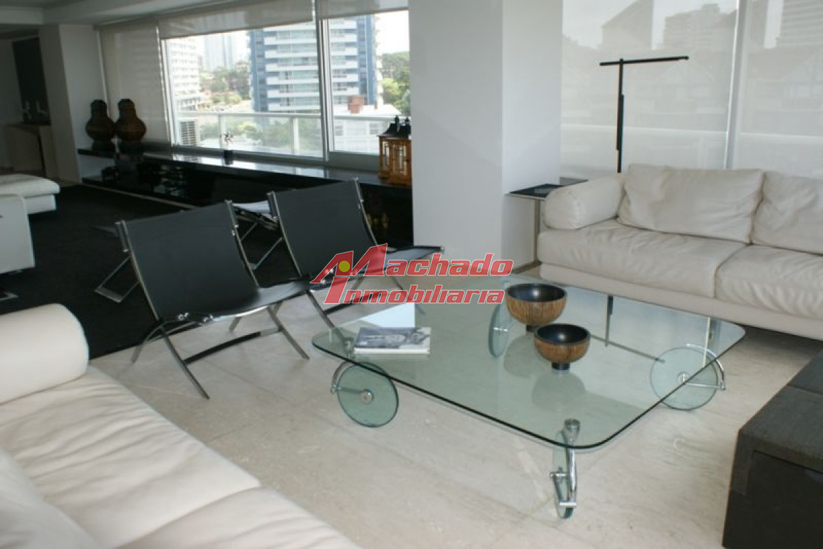 Brava - GoPunta - Portal Inmobiliario de Punta del Este - Maldonado