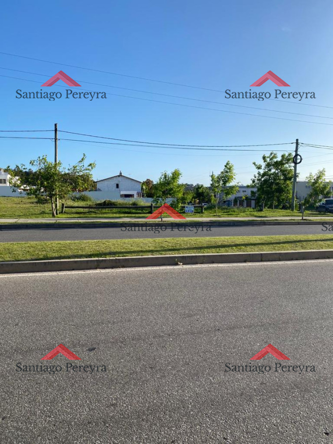 Terreno ID.7936 - Terreno en venta, iDEAL PARA APTOS.-