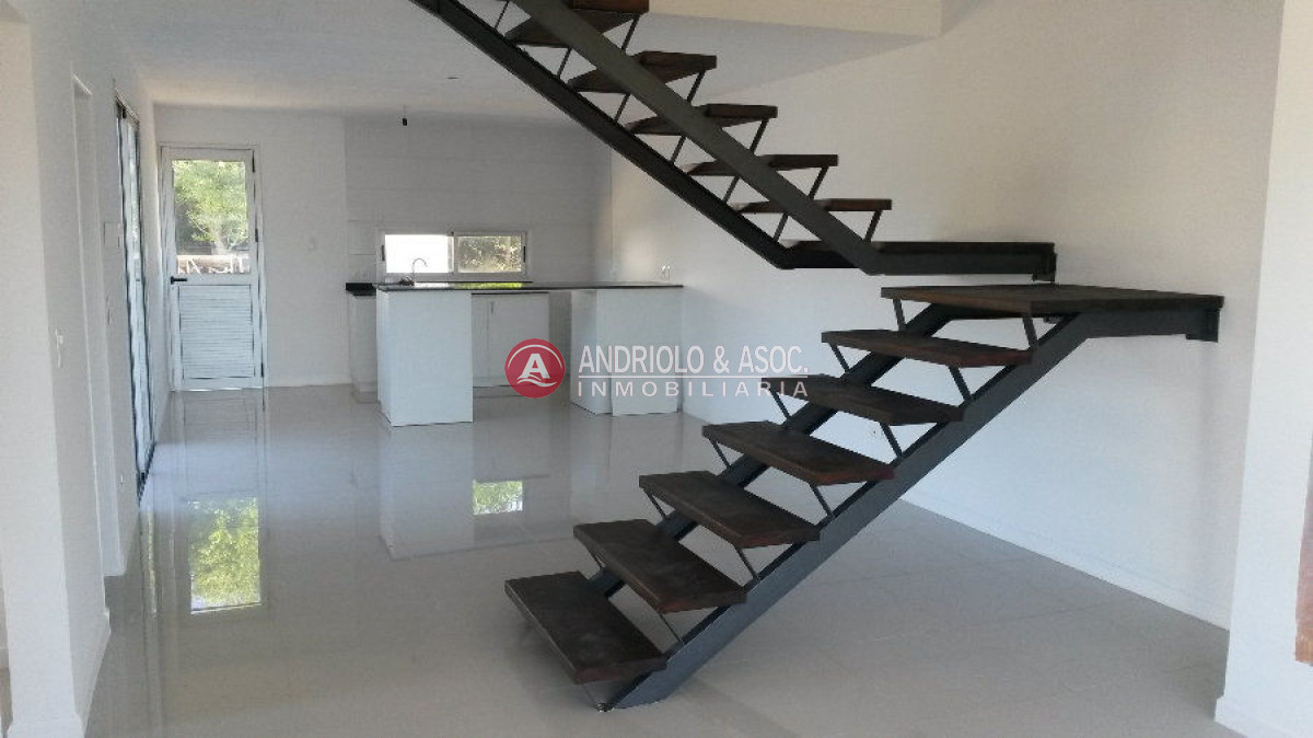 Casa ID.7196 - Casa en Punta del Este, Pinares