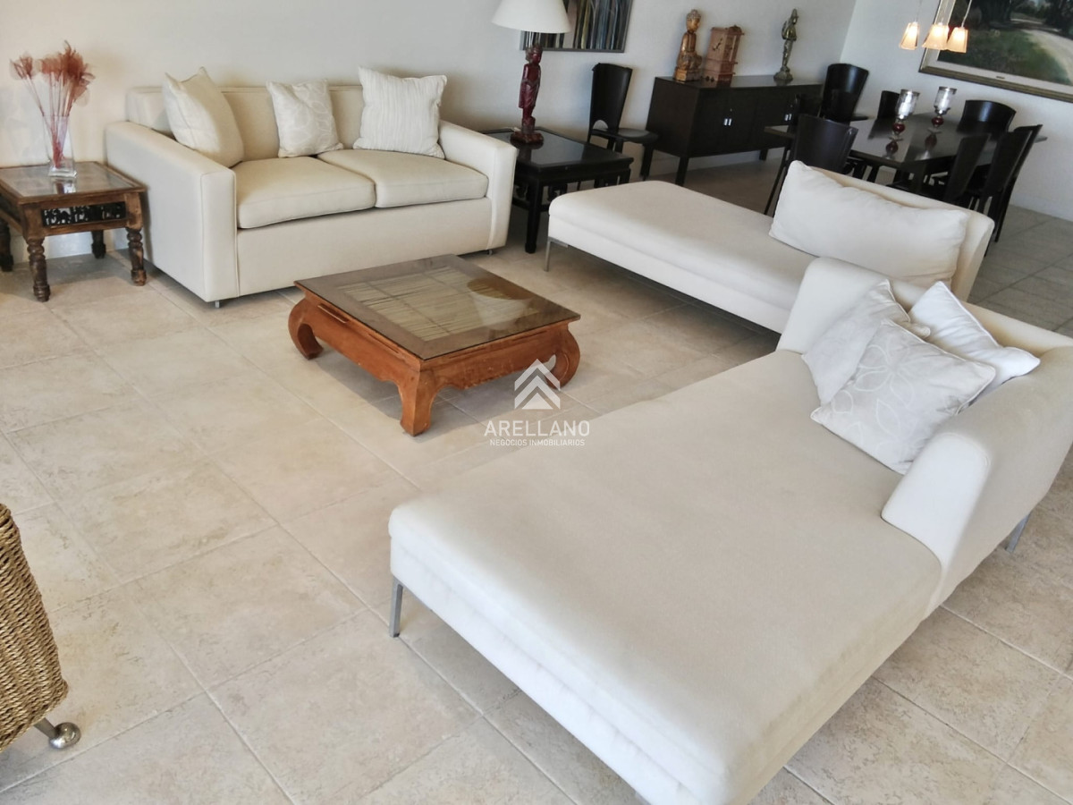 Apartamento ID.5981 - Venta apartamento 3 dormitorios 