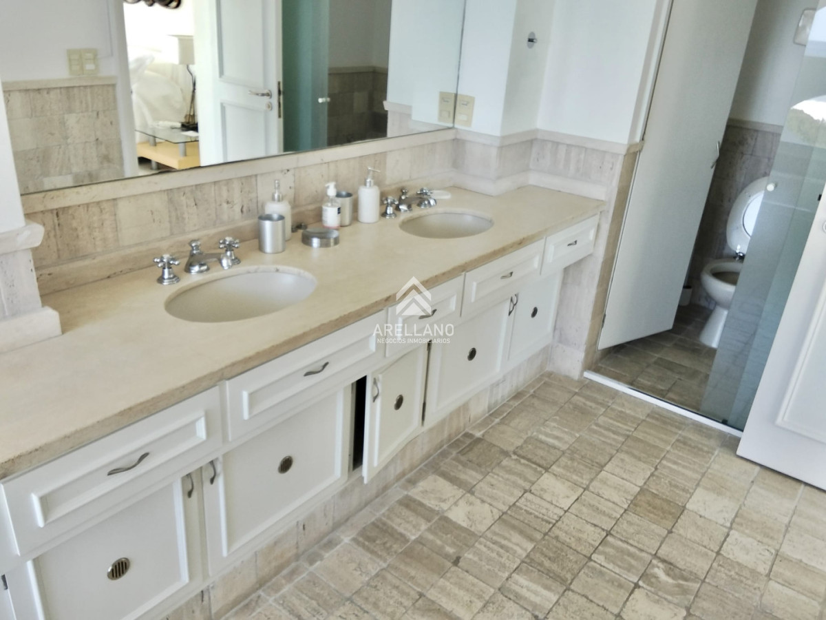 Apartamento ID.5981 - Venta apartamento 3 dormitorios 