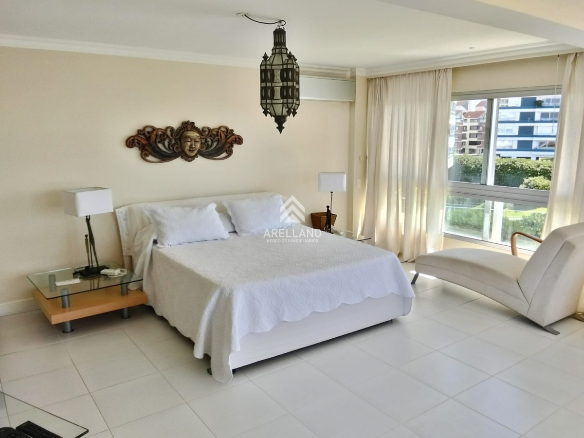 Apartamento ID.5981 - Venta apartamento 3 dormitorios 