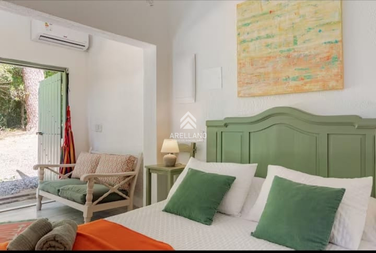 Casa ID.5980 - Venta casa 4 dormitorios 