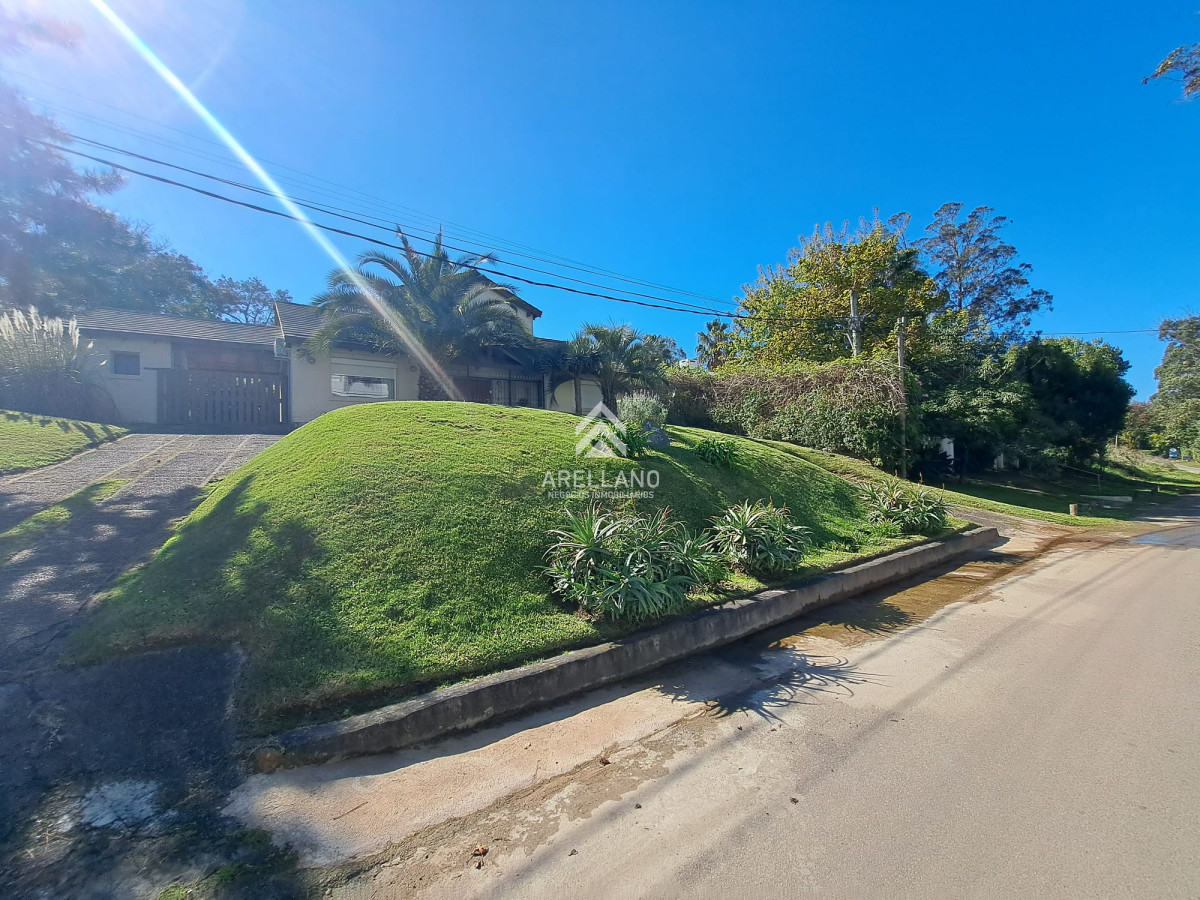 Casa ID.5046 - Venta casa 3 dormitorios 