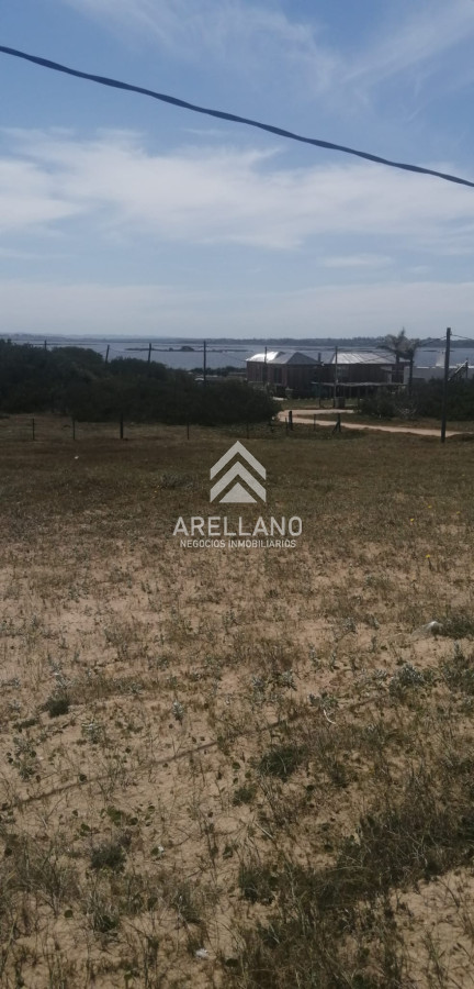 Terreno ID.2695 - Venta terreno 873m2 Santa Monica 