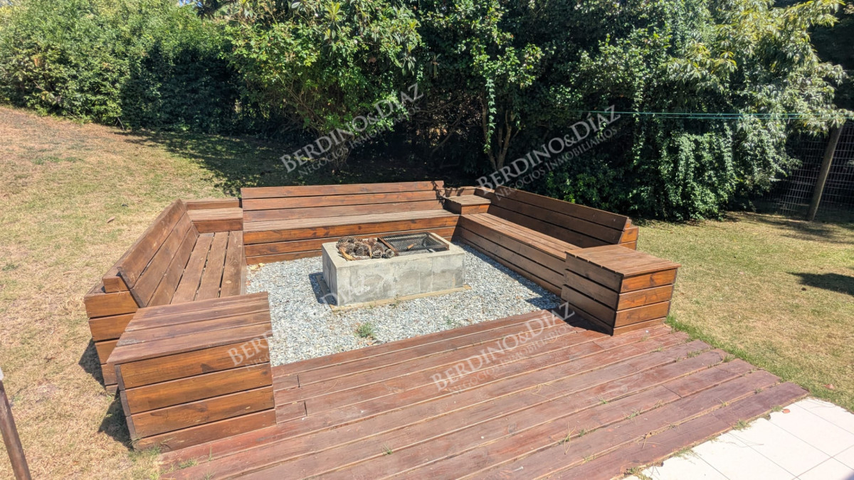 Casa ID.2038 - Casa en venta excelente propiedad en Playa Mansa