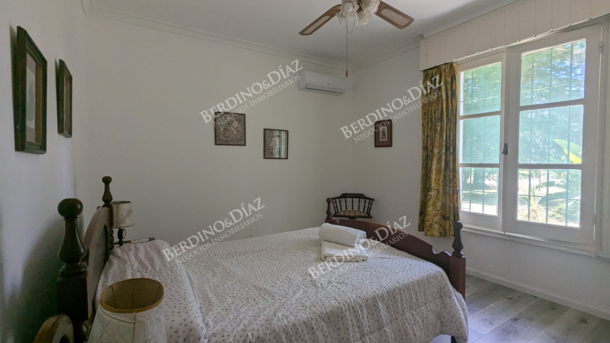 Casa ID.2038 - Casa en venta excelente propiedad en Playa Mansa