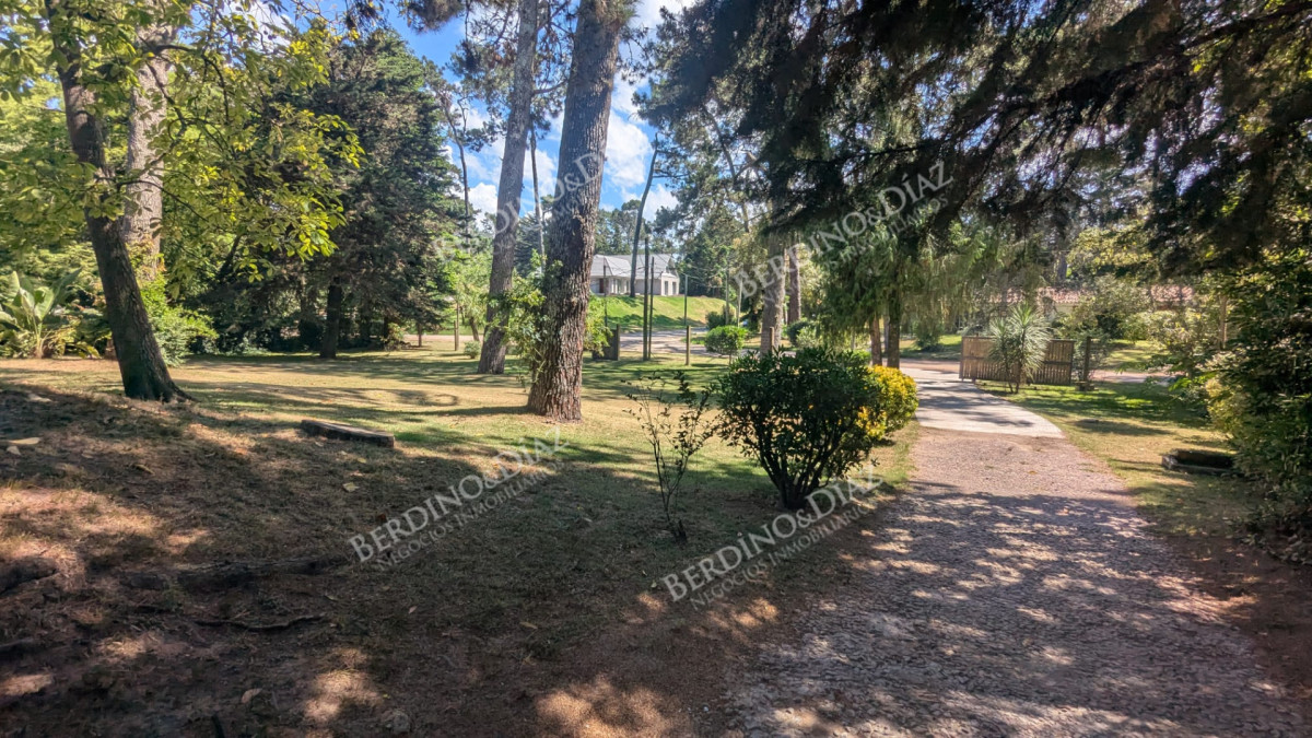 Casa ID.2038 - Casa en venta excelente propiedad en Playa Mansa