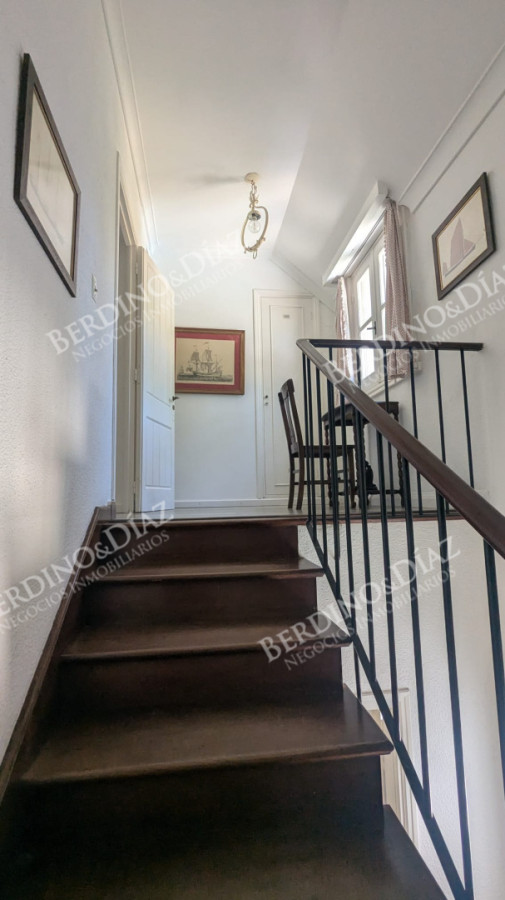 Casa ID.2038 - Casa en venta excelente propiedad en Playa Mansa