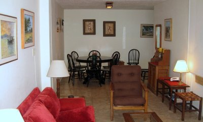 Apartamento en venta de  dormitorios en Punta del Este