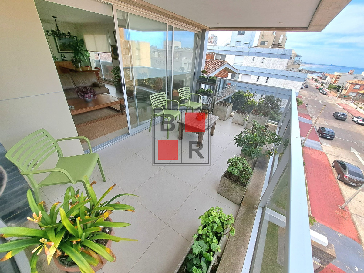 Apartamento ID.1075 - Apartamento en Punta del Este, Península