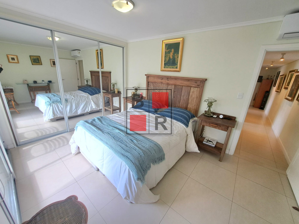 Apartamento ID.1075 - Apartamento en Punta del Este, Península