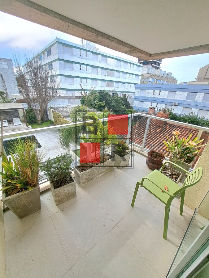 Apartamento ID.1075 - Apartamento en Punta del Este, Península