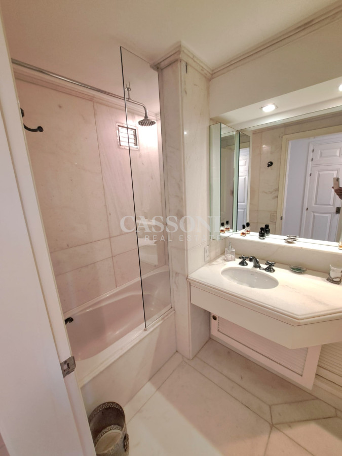 Apartamento ID.2480 - Apartamento en Punta del Este, Península