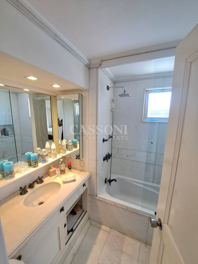 Apartamento ID.2480 - Apartamento en Punta del Este, Península