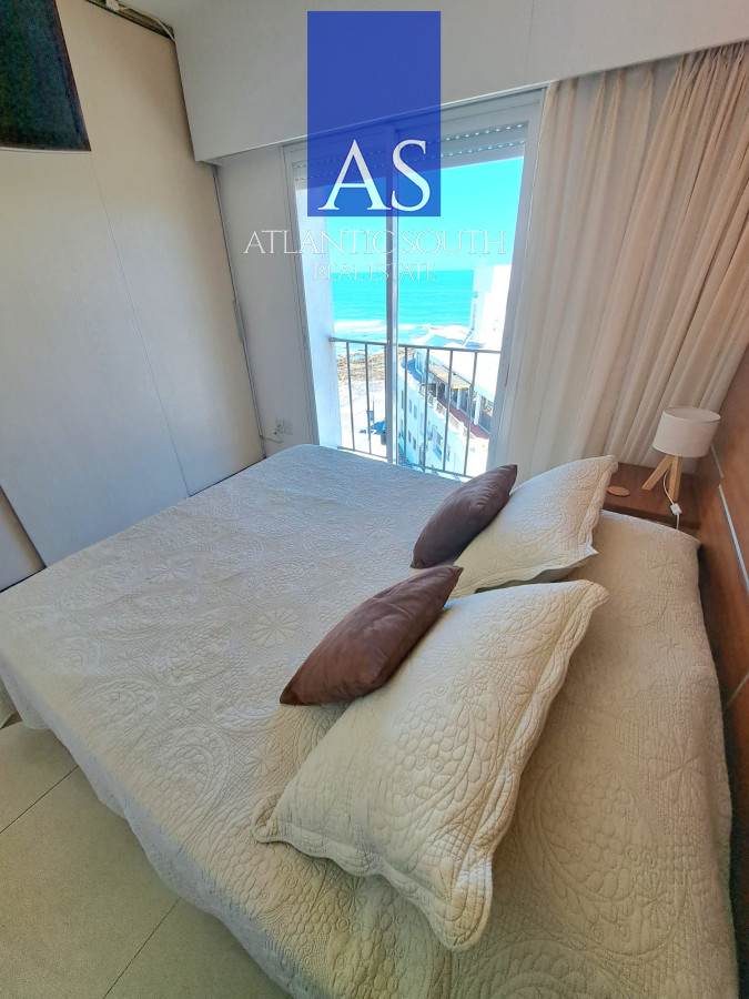 Apartamento ID.4510 - Apartamento con espectacular vista en Península Punta del Este